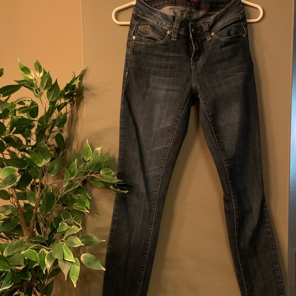 Dark skinny jeans